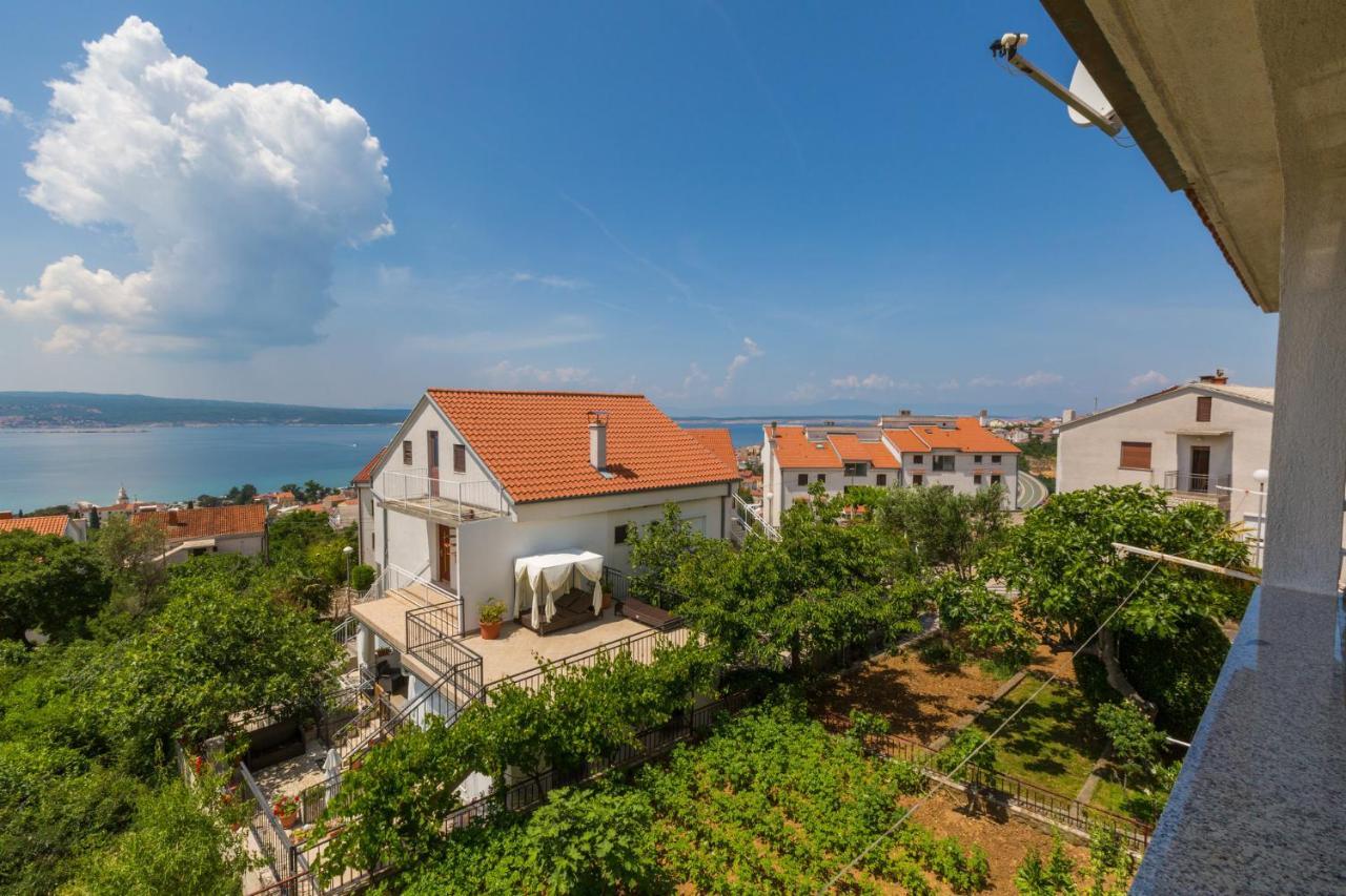 Amila Apartment Crikvenica Exterior photo
