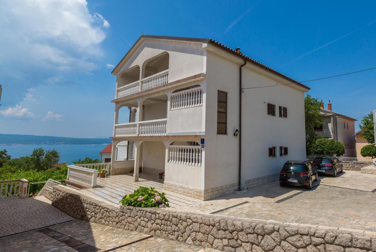 Amila Apartment Crikvenica Exterior photo